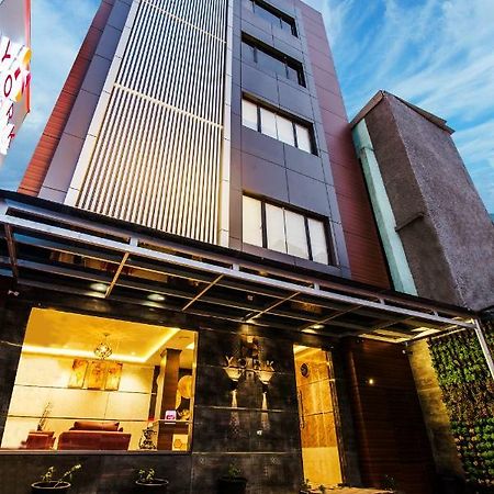York Hotel Kochi Exteriör bild